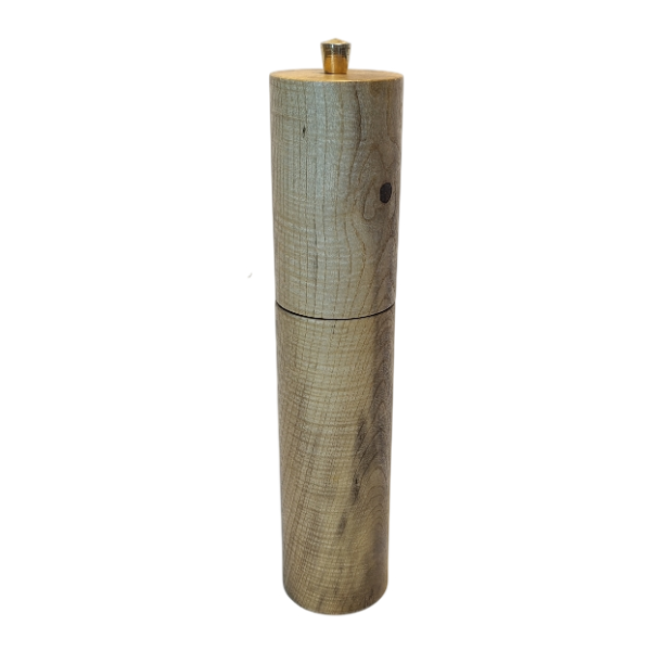 001 Pfeffermühle Zürgelbaum, H = 340 mm, CHF 320.-- Pfeffermühle aus Zürgelbaum, H=340mm – handgedrechselt von Thomas Kirsch